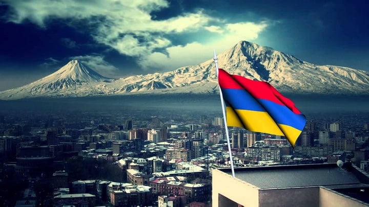 Սրանք փորձում են վերադարձնել այն օրերը, երբ ազգային ամեն ինչն արգելված էր, երբ եկեղեցի մտնելը ռիսկ էր