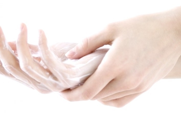 Ինչո՞ւ են կանանց ձեռքերը սովորաբար տղամարդկանց ձեռքերից ավելի սառը