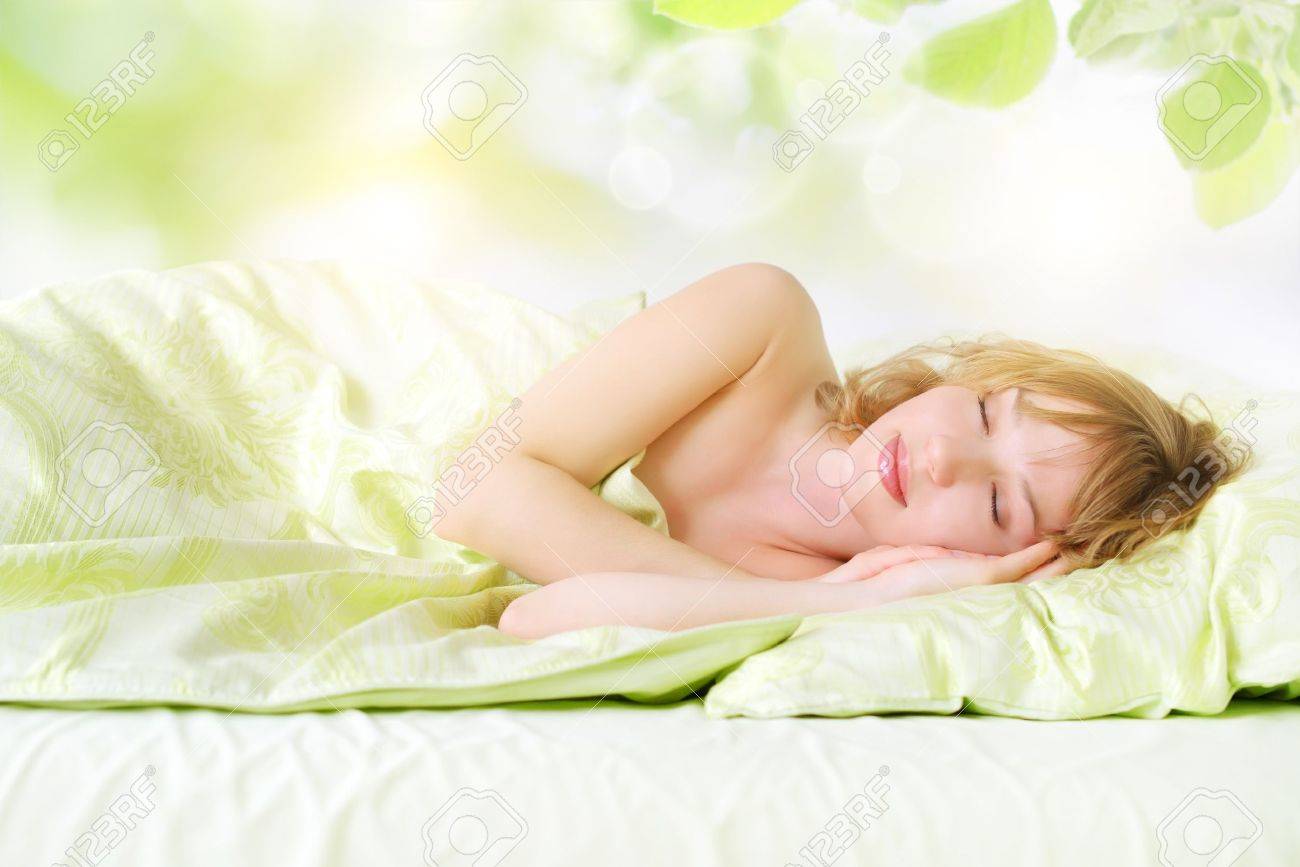 Ավելի օգտակար է քնել մերկ, քան հագուստով, մերկ քնելն ունի բազմաթիվ ֆիզիկական և հոգեբանական դրական կողմեր