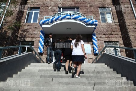 Արտակարգ դեպք` Երևանում. Մանուկ Աբեղյանի անվան դպրոցի 4 երեխա մարմնական վնասվածքներով տեղափոխվել է հիվանդանոց