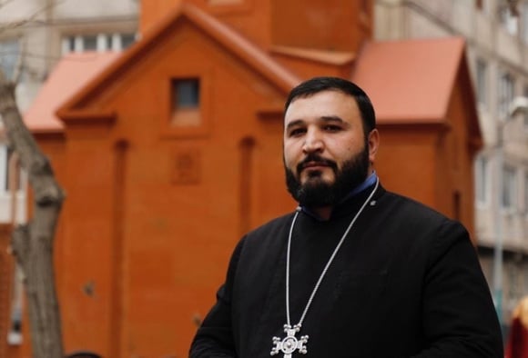 Մայր Աթոռը մեզանից յուրաքանչյուրն է, իսկ մենք զորեղ ենք մեր նախանձախնդիր ու բարեպաշտ ժողովրդով